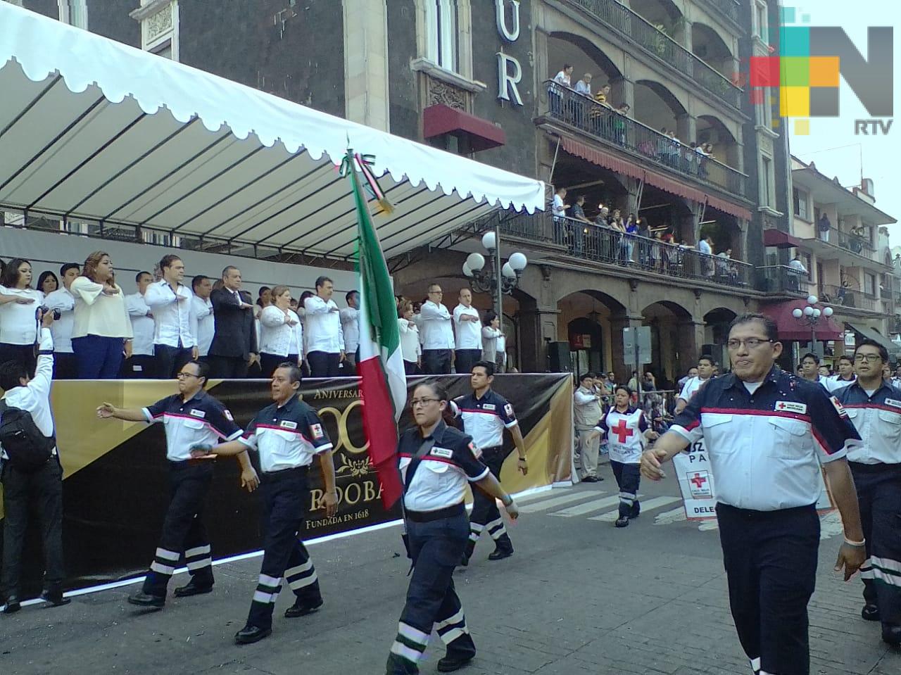 Vistosidad y alegría en desfile conmemorativo de la batalla del 21 de