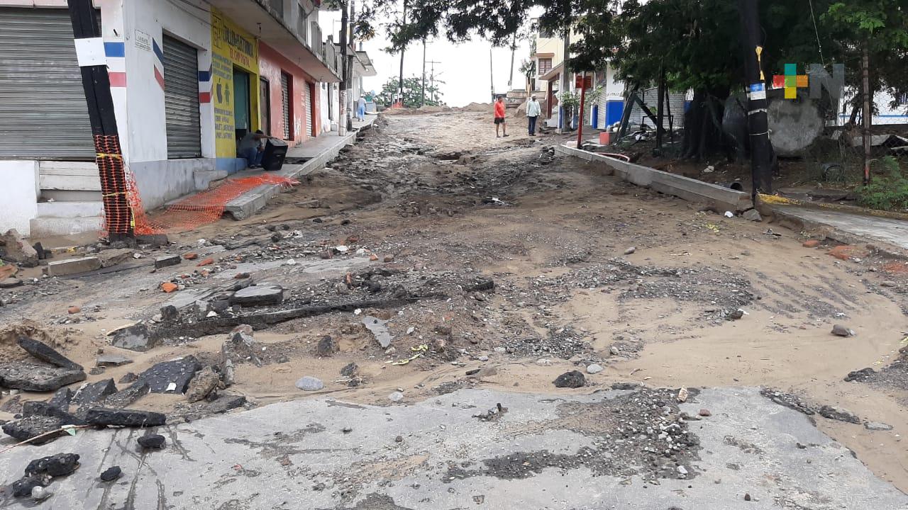 Dueño De Auto Dañado Por Megafuga De Agua En Veracruz Exige Le Cubran